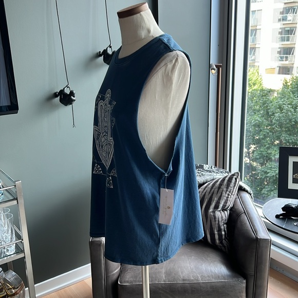 New Spiritual Gangster Hamsa Cutoff Band Tank Size Medium - Picture 7 of 8